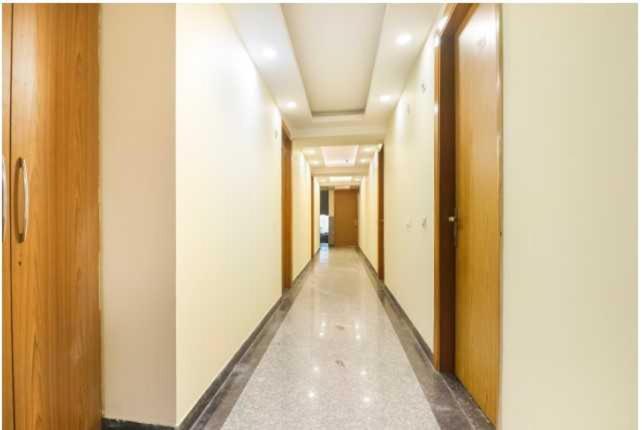 Hotel O Discovery Inn New Delhi Exterior photo